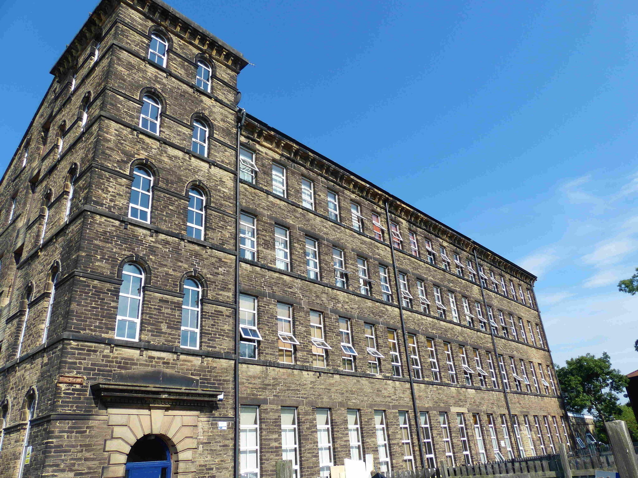 Waterfield Mill, Balme Road, Cleckheaton, BD19 4DJ